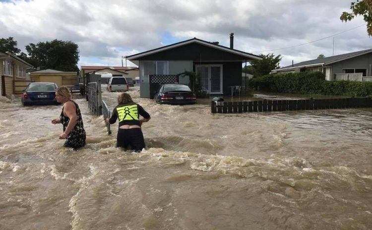 New zealand floods storm debbie 2
